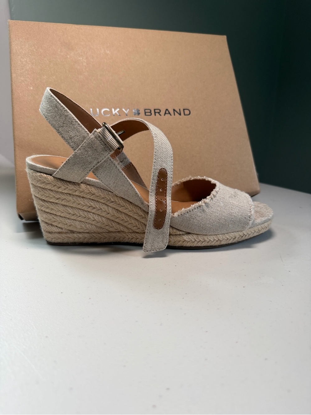 Lucky Brand Natural Beige Espadrille Wedge Sandals